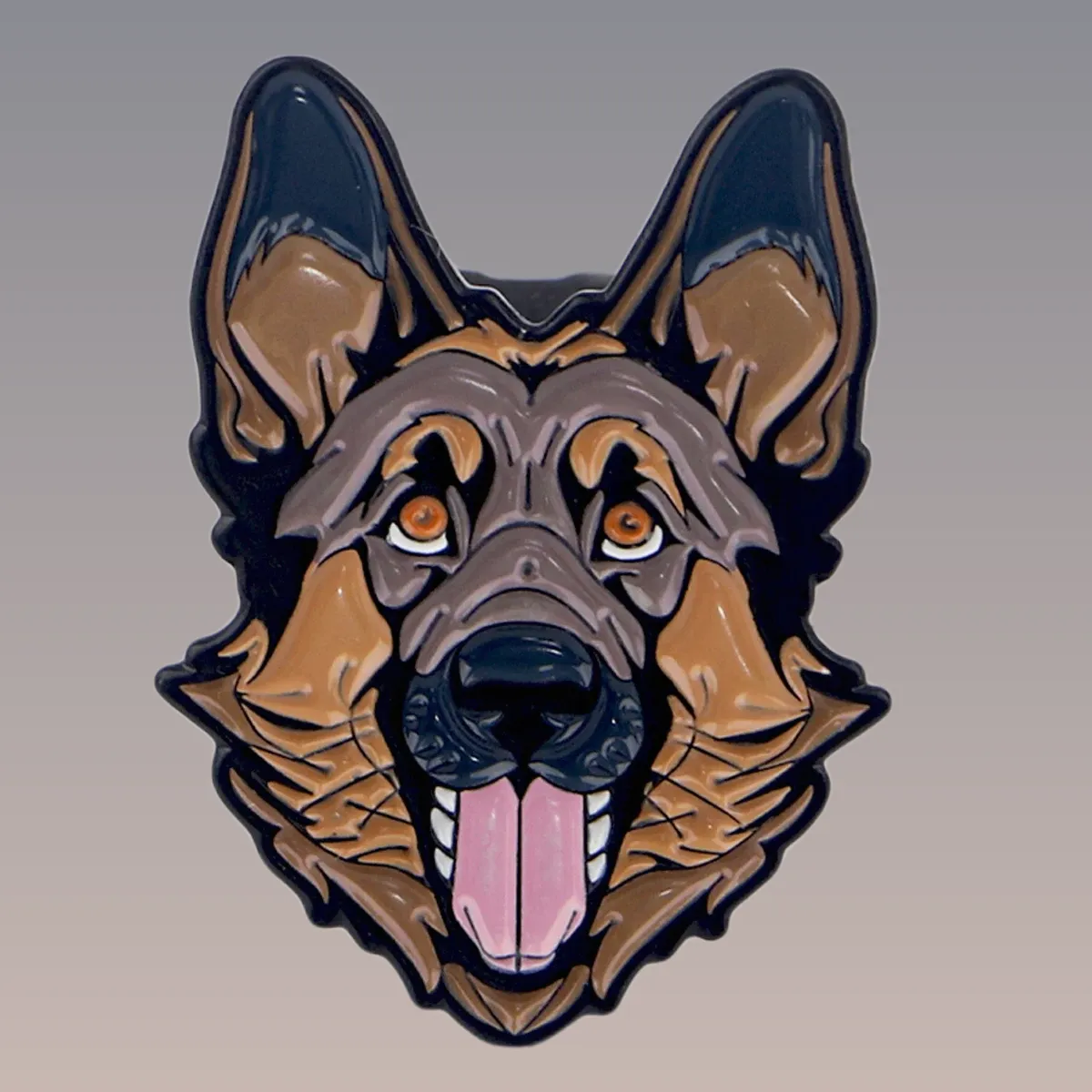 Découvrez le Pin's Animaux - Berger Allemand, un accessoire incontournable pour les amoureux des chiens ! Commandez dès maintenant pour ajouter une touche de style canin à votre collection.