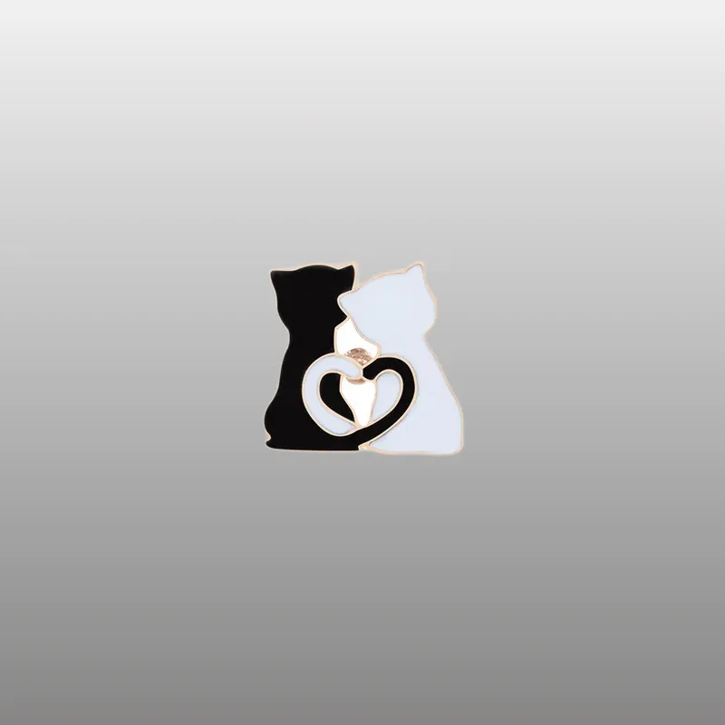 Découvrez nos Pin's Animaux - Couple Chat, l'accessoire parfait pour exprimer votre amour des félins. Commandez maintenant et ajoutez une touche adorable à votre collection !