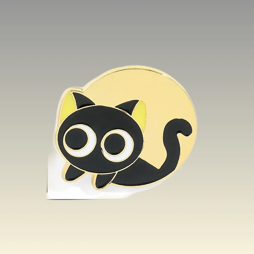Découvrez le Pin's Animaux - Moon Cat, un accessoire idéal pour les amoureux des chats ! Ajoutez une touche unique à votre style et faites un achat dès maintenant !