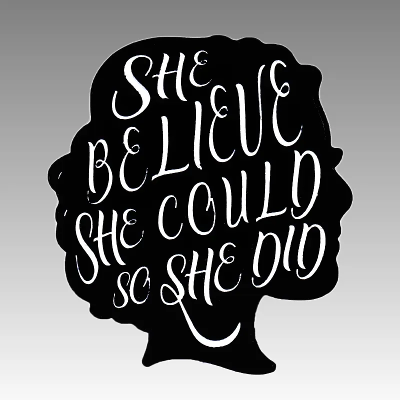 Découvrez nos pins Féministe - Believe, l'accessoire parfait pour affirmer vos convictions tout en ajoutant une touche tendance à votre tenue. Achetez maintenant !