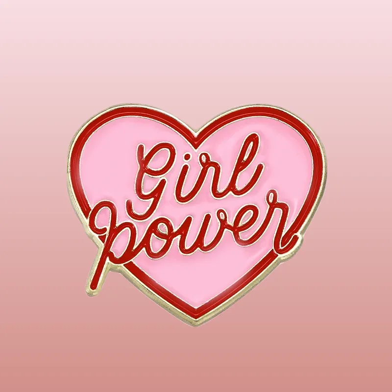 Découvrez nos pins Féministe - Girl Power pour affirmer votre engagement ! Idéal pour ajouter une touche unique à votre style tout en soutenant la cause féministe. Achetez-le dès maintenant !