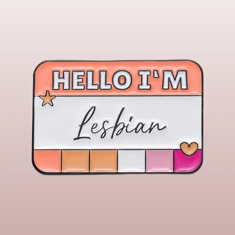 Découvrez nos pins LGBT - Immatriculé #6, parfaits pour afficher votre fierté et votre engagement. Commandez dès maintenant et complétez votre collection !