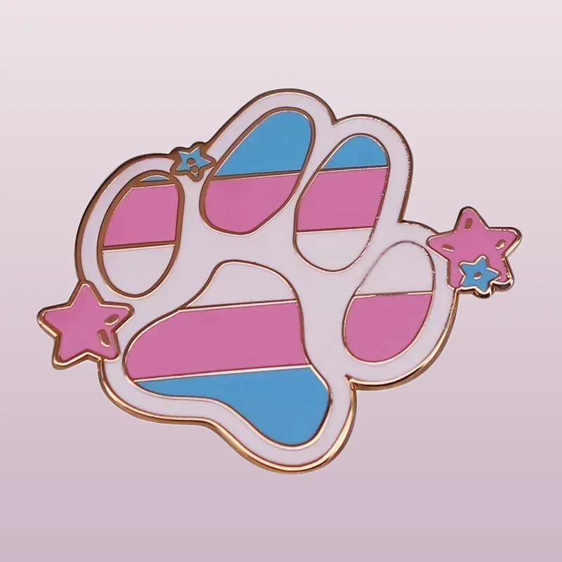 Découvrez nos pins LGBT - Paw, l'accessoire parfait pour afficher votre fierté et votre style. Achetez maintenant et montrez votre soutien !
