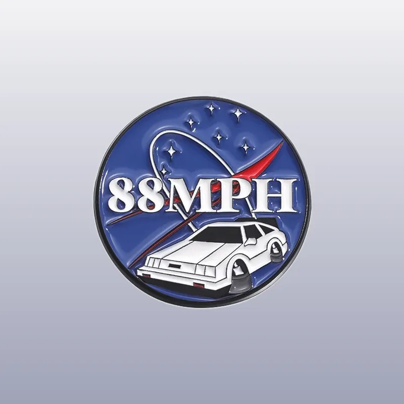 Découvrez nos pins Vintage - 88MPH, des accessoires uniques pour élever votre style. Achetez maintenant et ajoutez une touche rétro à votre collection !