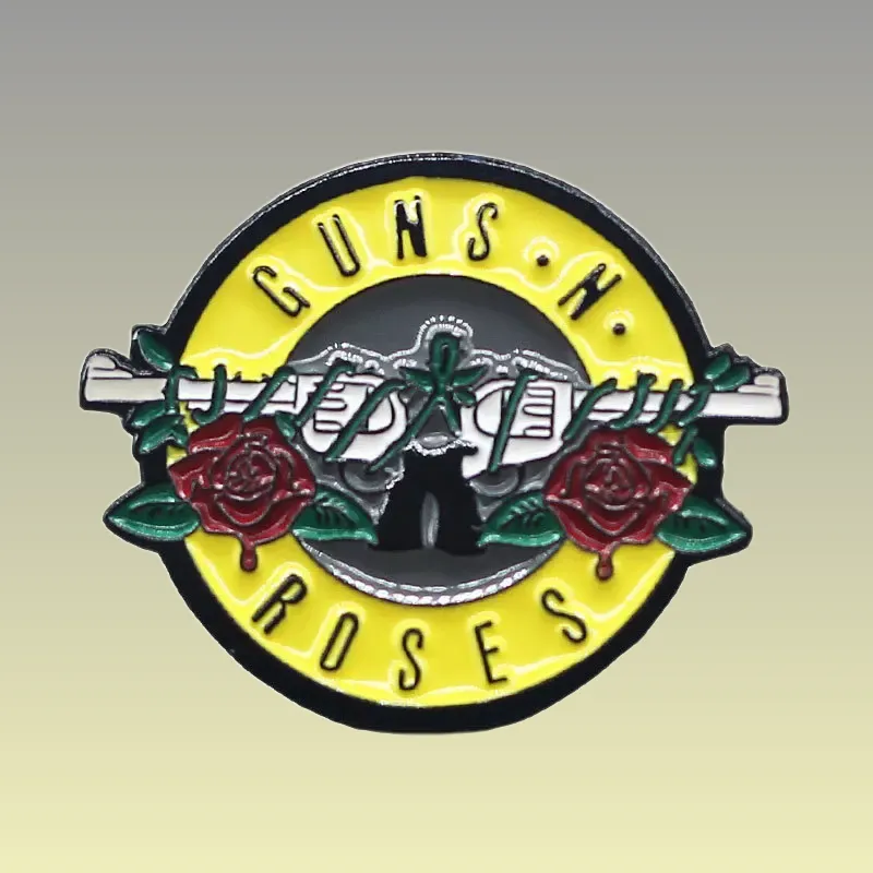 Découvrez nos pins Vintage Guns N Roses, parfaits pour les fans de rock ! Ajoutez une touche unique à votre collection ou offrez-les en cadeau. Commandez dès maintenant !